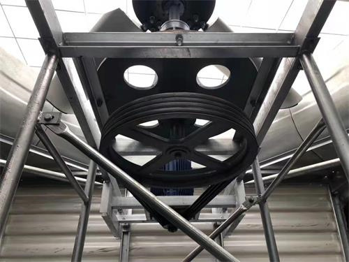 冷卻塔是一種重要工業(yè)循環(huán)用水裝置(冷卻塔的模板用